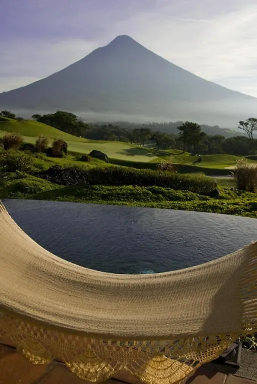 Hotel La Reunion Golf Resort And Residences Antigua 5*,
