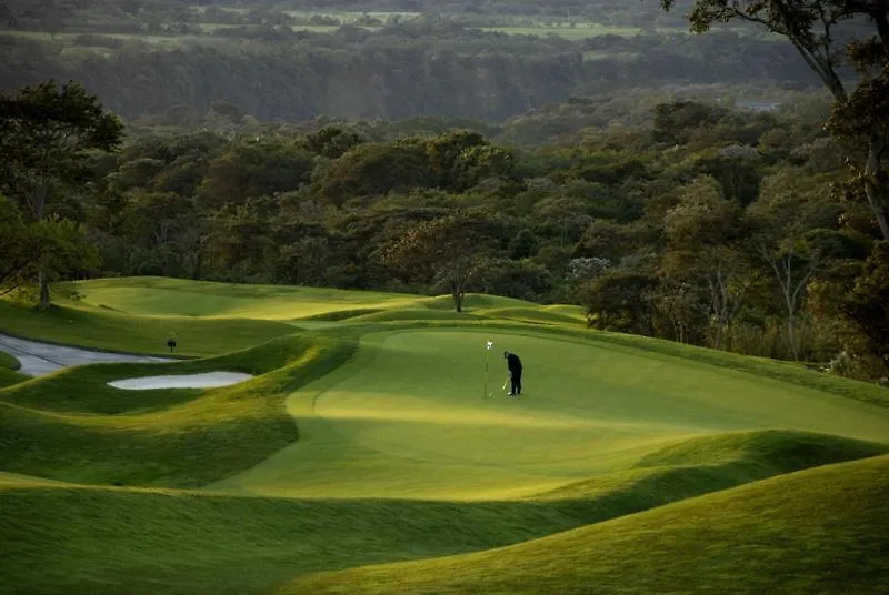Hotel La Reunion Golf Resort And Residences Antigua Guatemala