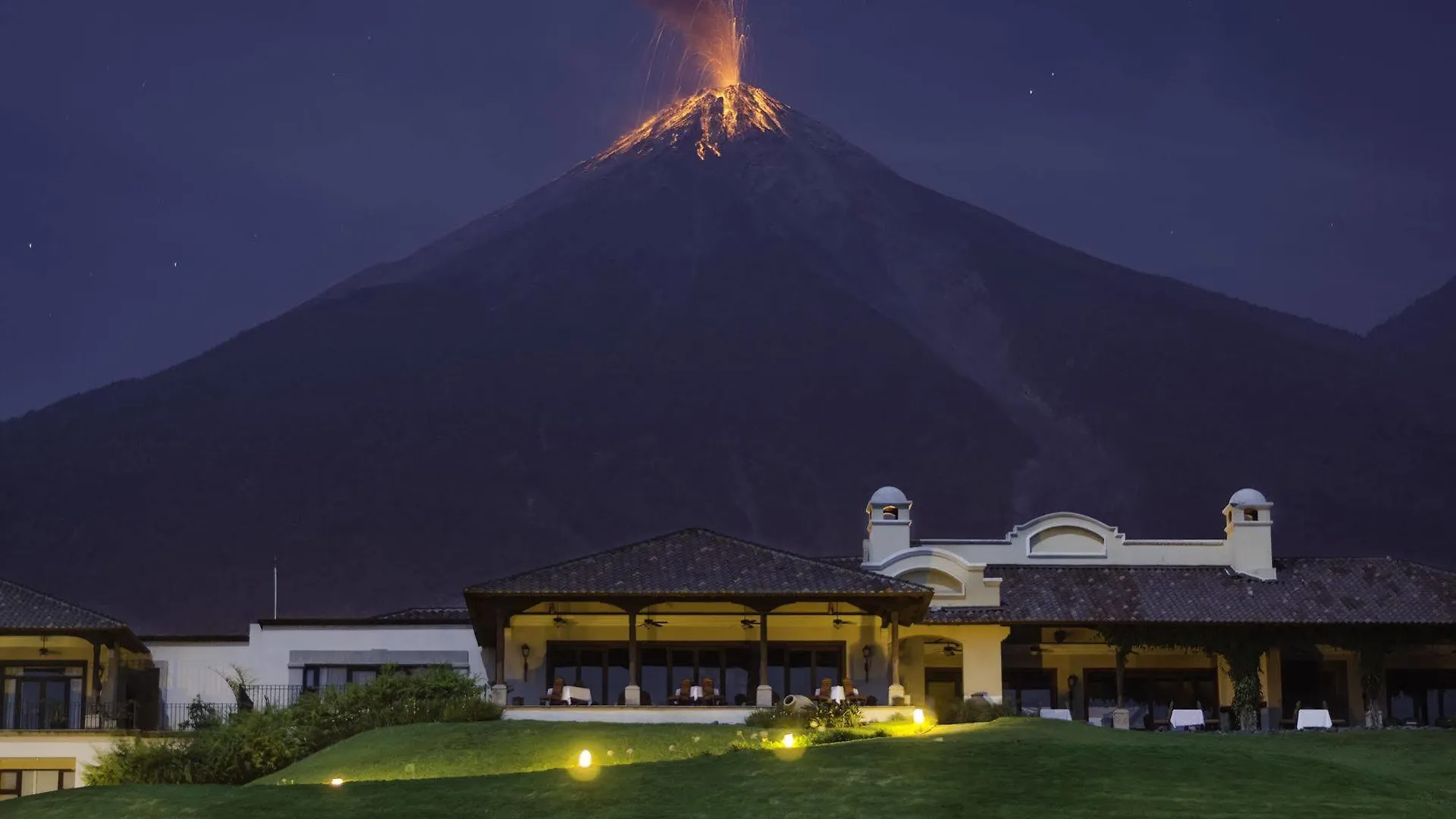 Hotel La Reunion Golf Resort And Residences Antigua 5*,